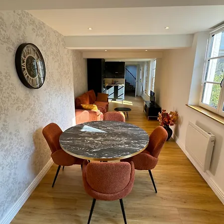 L'escale De La Cite Du Vitrail Διαμέρισμα Τρουά